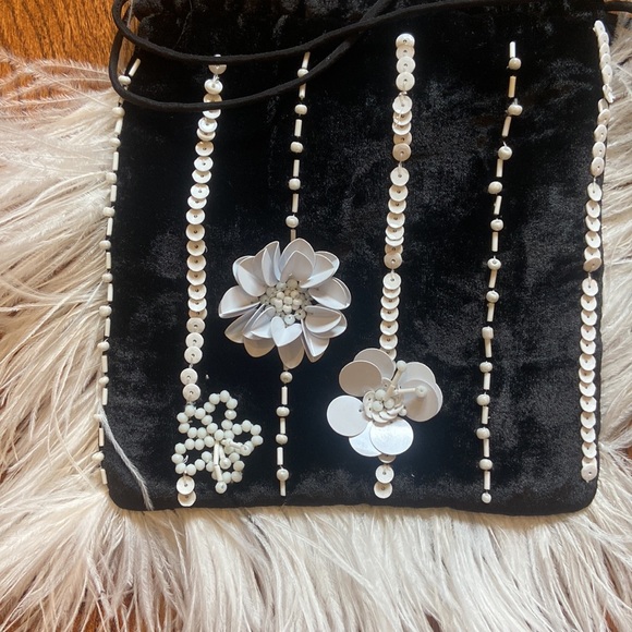 Azeeza draw string bag - Picture 4 of 4